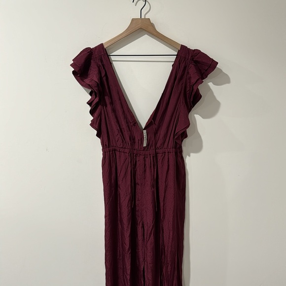 NEW • Madewell • Women’s Jacquard Deep-V Ruffled Jumpsuit Burgundy Red Large - Picture 4 of 5